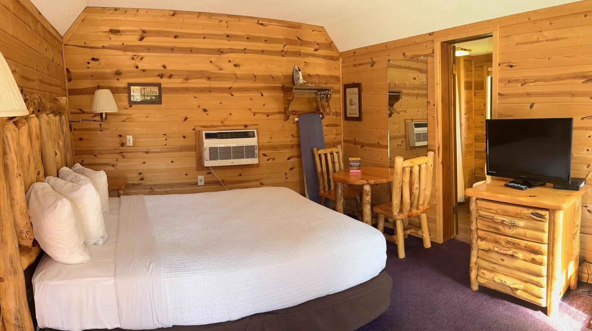 CABINS OF MACKINAW HOTEL 2⋆ ::: UNITED STATES ::: COMPARE HOTEL RATES